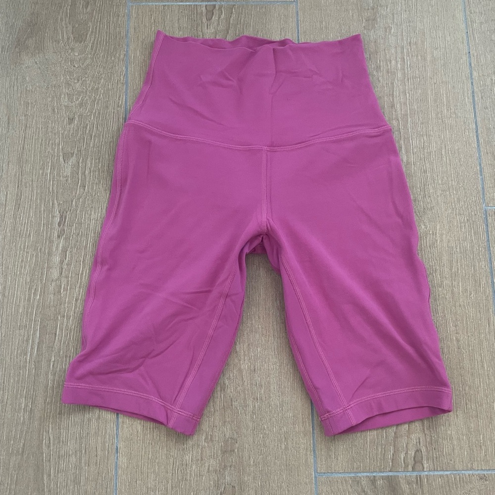 Lululemon Women’s Super High Align 10in Shorts